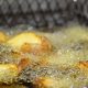 frying potatos with olive oil