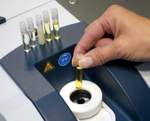midiendo la acidez del aceite de oliva